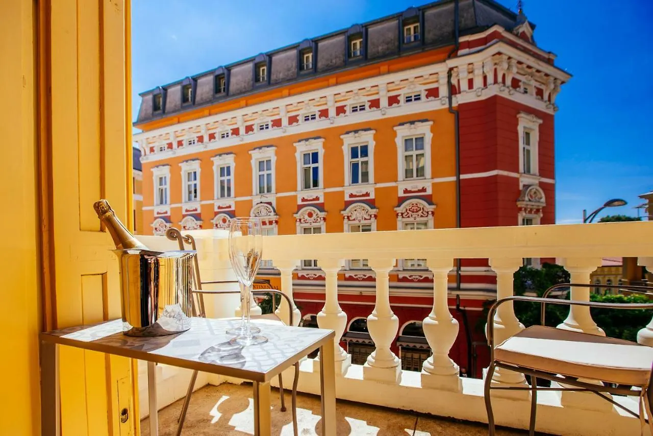 Premium Apartments Villa Herkules オパティヤ