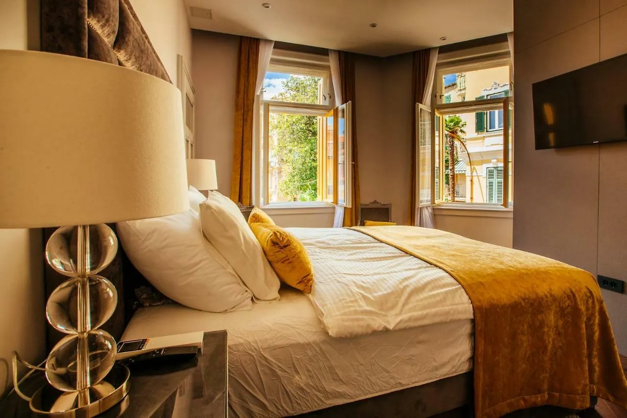 Premium Apartments Villa Herkules オパティヤ