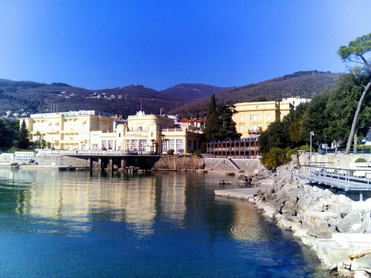 Premium Apartments Villa Herkules Abbazia 0*,
